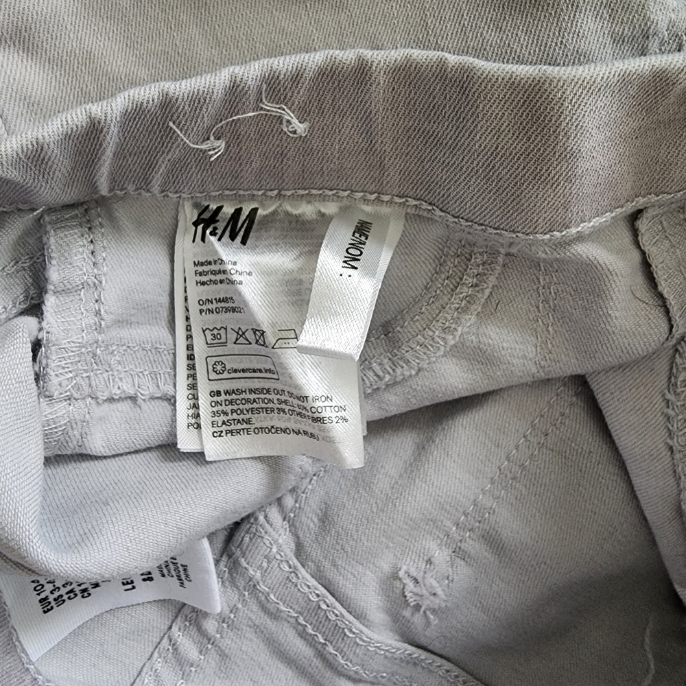 H&M Gray Sequin Denim Leggings Jeans - Picture 3 of 6